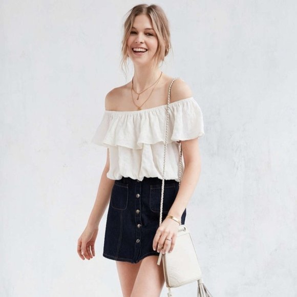 Urban Outfitters Off The Shoulder Top Medium - Picture 1 of 8